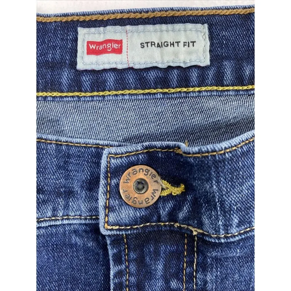 Wrangler Jeans Mens 40 x 29 Blue Dark‎ Wash Denim Straight Fit Casual